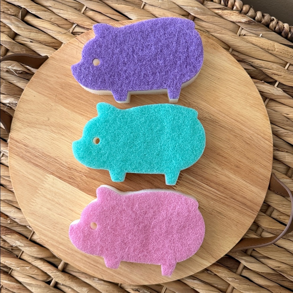 Pig-Shaped Sponges - Picture 4 of 9